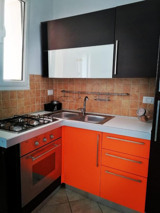 Holly Apartment